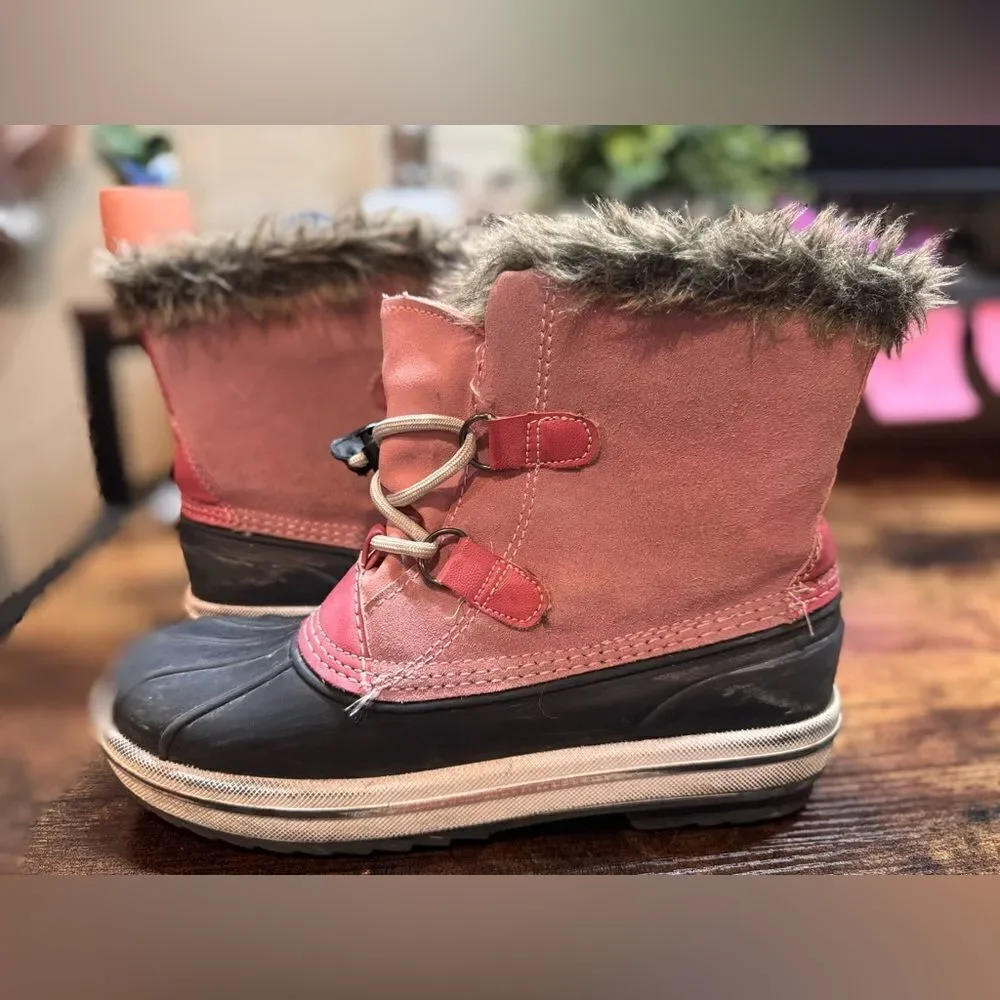 Cat and Jack‎ Target Pink Snow boots kids size 4